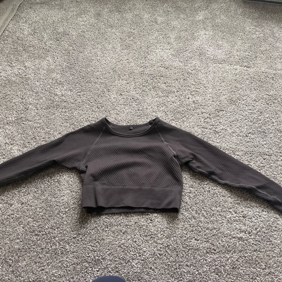 (TWO) Balance Athletica Long Sleep Crops - Picture 3 of 7